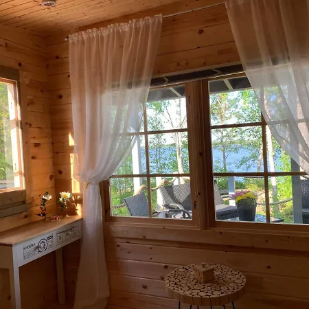 Chalet Upea Hiekkaranta Moekki *